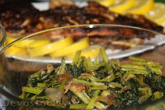 Devostock Spinach Broccoli Healthy Shrimp