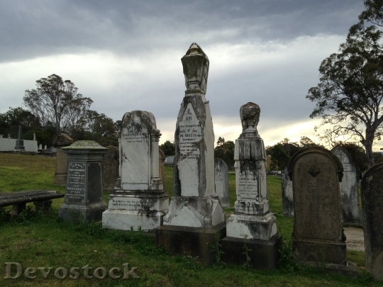 Devostock Tomb Grave Death Graveyard